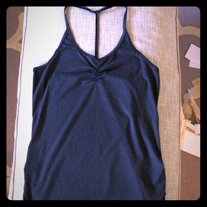 SOYBU Black and white spec yoga top